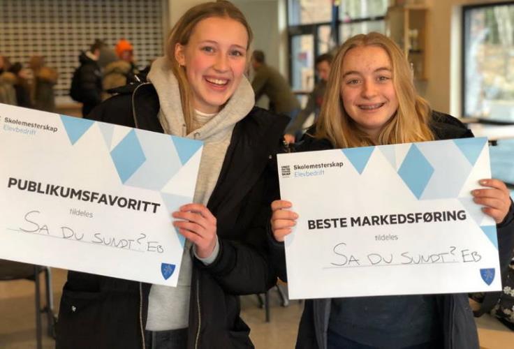GründerExpo for Elevbedrifter i Nordre Follo, Anine og Silje vinner Publikumsfavoritt og Beste Markedsf%oslash%ring
